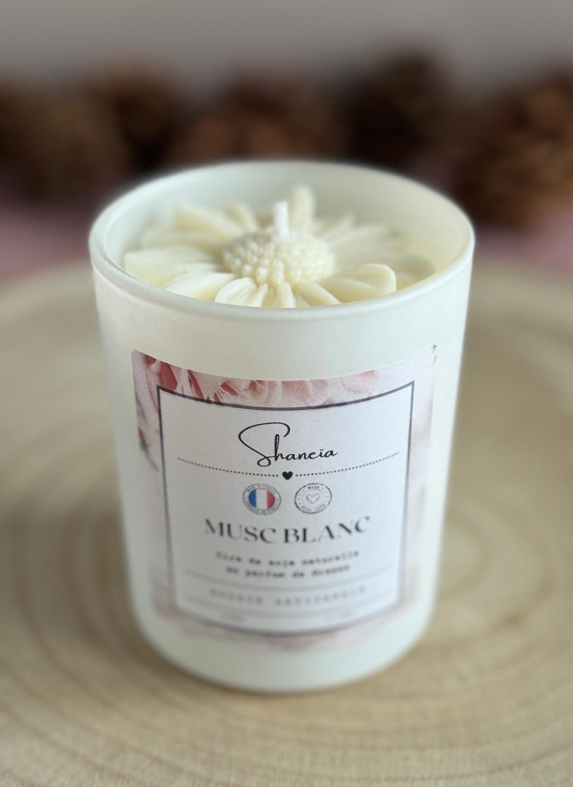 Élégance Marguerite Blanche