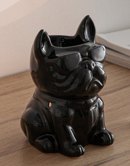 Black Bulldog